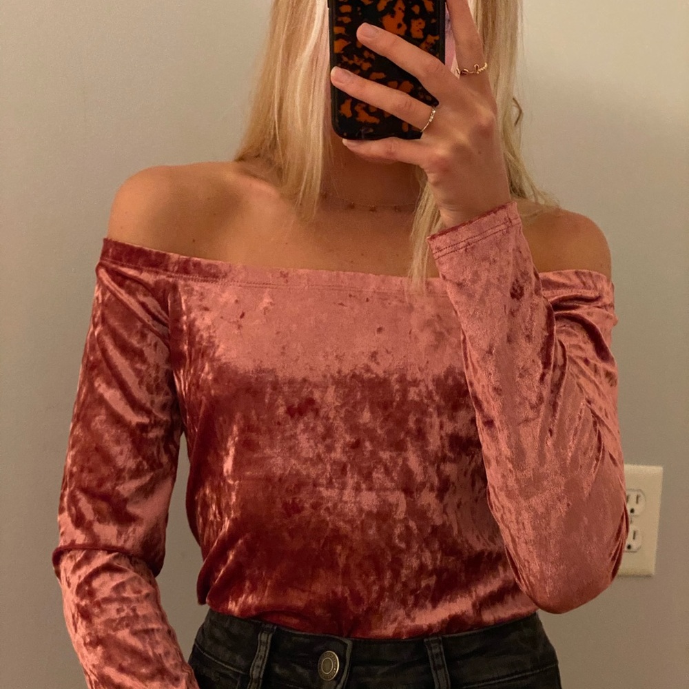 Velvet long sleeve shirt